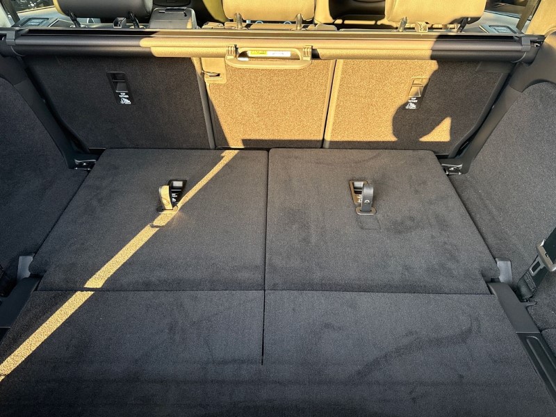  LAND ROVER DISCOVERY 3.0 D350 Gemini 5dr Auto 5292814