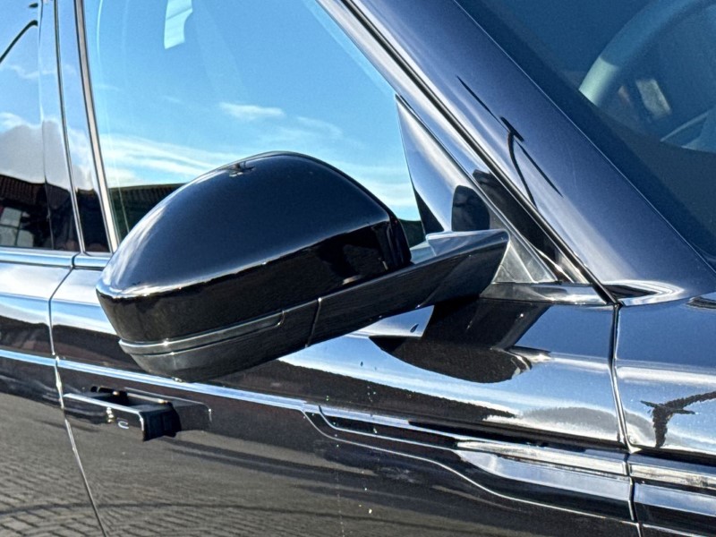  LAND ROVER RANGE ROVER VELAR 2.0 D200 MHEV Autobiography 5dr Auto [Revised] 5065407