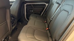 LAND ROVER DEFENDER 3.0 D250 X-Dynamic SE 110 5dr Auto 5246076