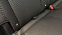 LAND ROVER DEFENDER 3.0 D250 X-Dynamic SE 110 5dr Auto 5246103