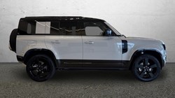 LAND ROVER DEFENDER 3.0 D250 X-Dynamic SE 110 5dr Auto 5246077