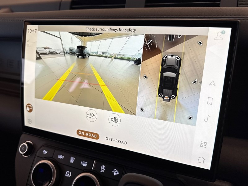  LAND ROVER DEFENDER 3.0 D250 X-Dynamic SE 110 5dr Auto 5246084