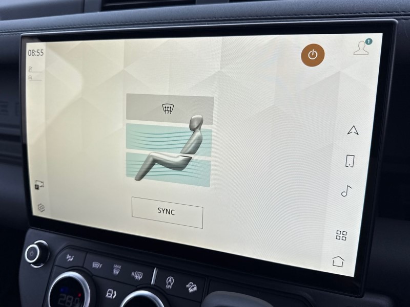  LAND ROVER DEFENDER 3.0 D250 X-Dynamic SE 110 5dr Auto 5244410