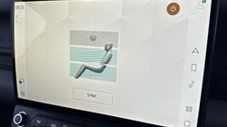 LAND ROVER DEFENDER 3.0 D250 X-Dynamic SE 110 5dr Auto 5244410