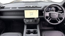 LAND ROVER DEFENDER 3.0 D250 X-Dynamic SE 110 5dr Auto 5244390