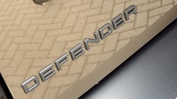 LAND ROVER DEFENDER 3.0 D250 X-Dynamic SE 110 5dr Auto 5244418