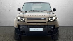 LAND ROVER DEFENDER 3.0 D250 X-Dynamic SE 110 5dr Auto 5244388