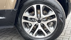 LAND ROVER DEFENDER 3.0 D250 X-Dynamic SE 110 5dr Auto 5244421