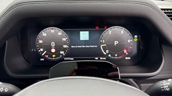 LAND ROVER DEFENDER 3.0 D250 X-Dynamic SE 110 5dr Auto 5244396