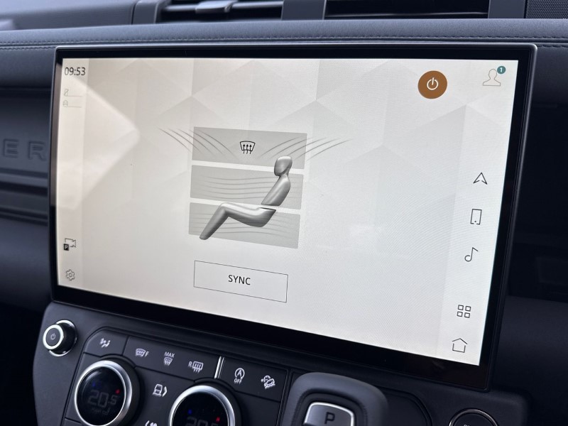  LAND ROVER DEFENDER 3.0 D250 X-Dynamic SE 90 3dr Auto 5307878