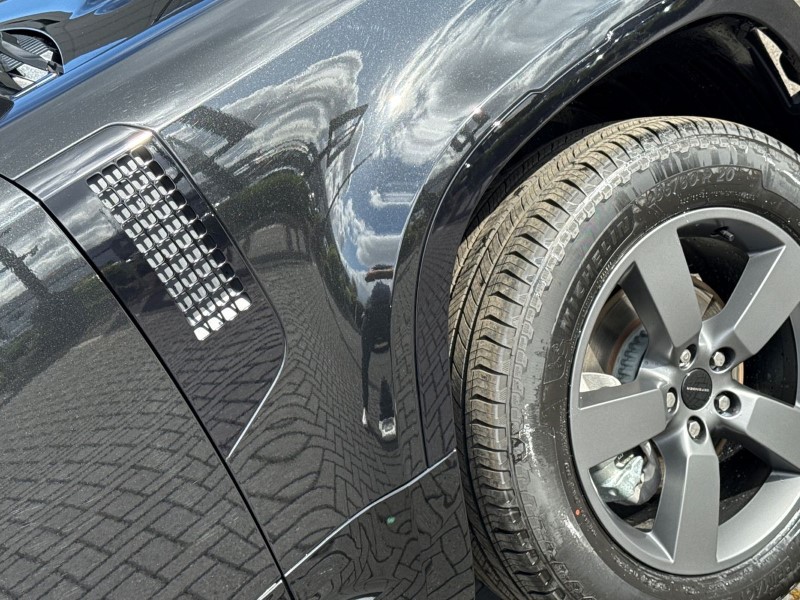  LAND ROVER DEFENDER 3.0 D250 X-Dynamic SE 90 3dr Auto 5307869