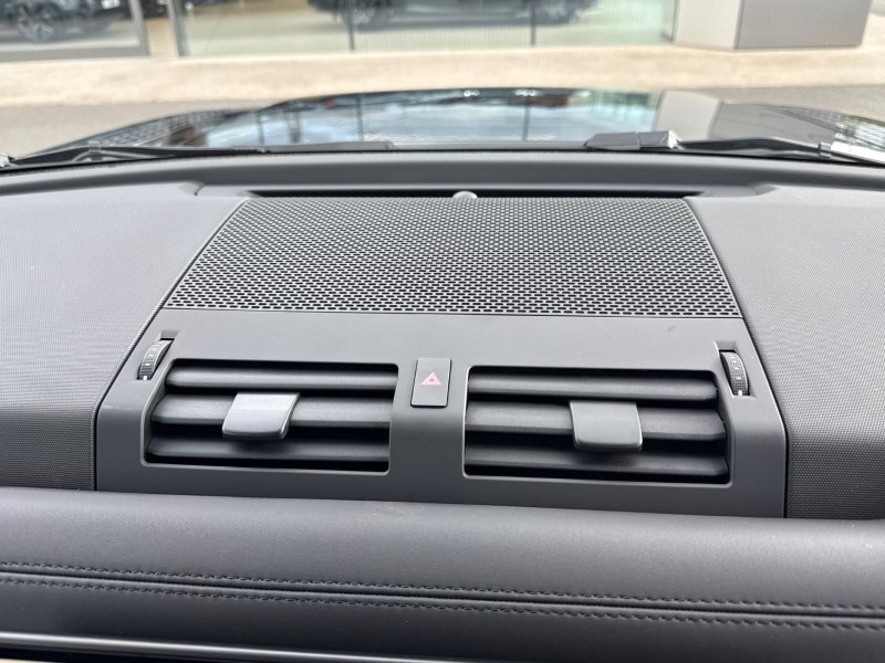  LAND ROVER DEFENDER 3.0 D250 X-Dynamic SE 90 3dr Auto 5307879