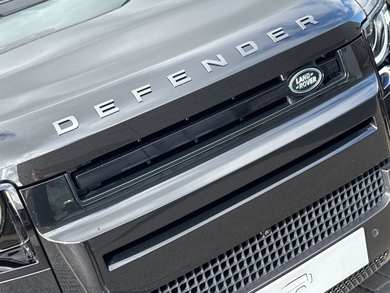  LAND ROVER DEFENDER 3.0 D250 X-Dynamic SE 90 3dr Auto 5307883
