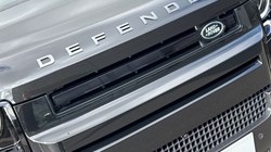 LAND ROVER DEFENDER 3.0 D250 X-Dynamic SE 90 3dr Auto 5307883