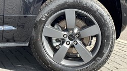 LAND ROVER DEFENDER 3.0 D250 X-Dynamic SE 90 3dr Auto 5307889