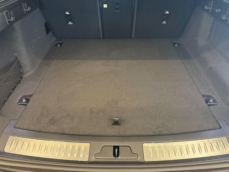  LAND ROVER RANGE ROVER VELAR 2.0 D200 MHEV Dynamic SE 5dr Auto 5395990