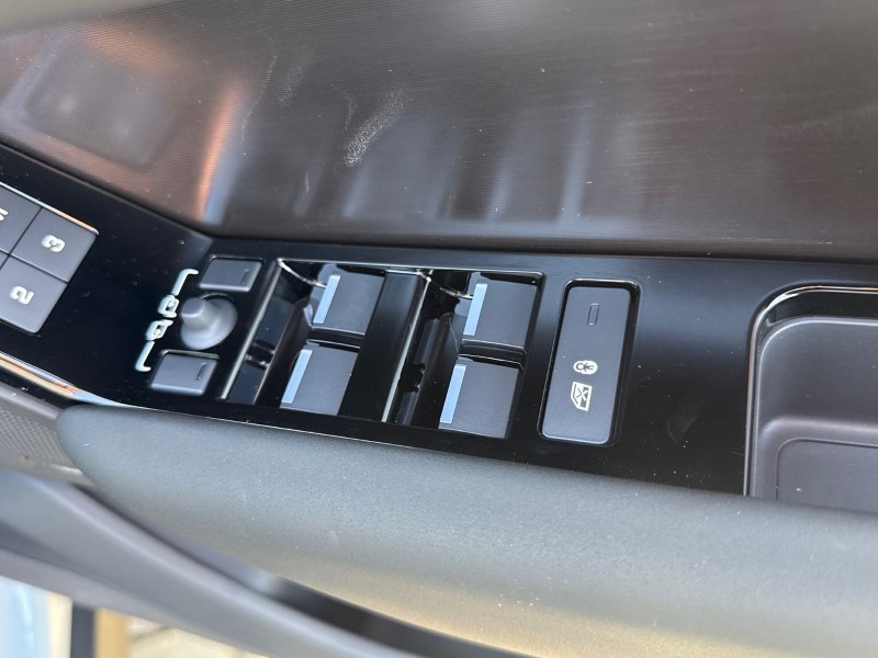  LAND ROVER RANGE ROVER VELAR 2.0 D200 MHEV Dynamic SE 5dr Auto 5268251