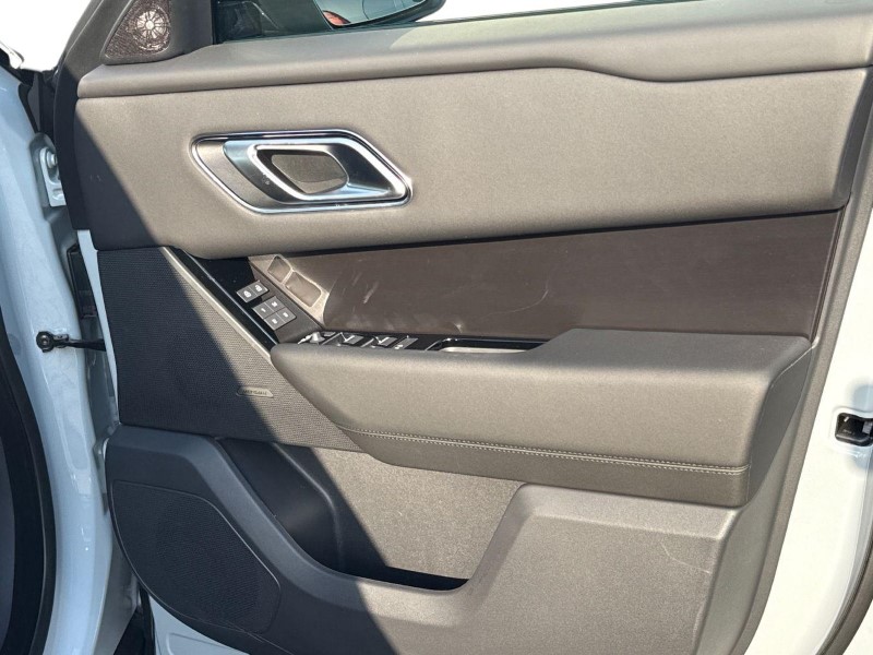  LAND ROVER RANGE ROVER VELAR 2.0 D200 MHEV Dynamic SE 5dr Auto 5268250