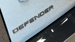 LAND ROVER DEFENDER 3.0 D250 X-Dynamic SE 90 3dr Auto 5312360