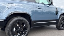 LAND ROVER DEFENDER 3.0 D250 X-Dynamic SE 90 3dr Auto 5312362