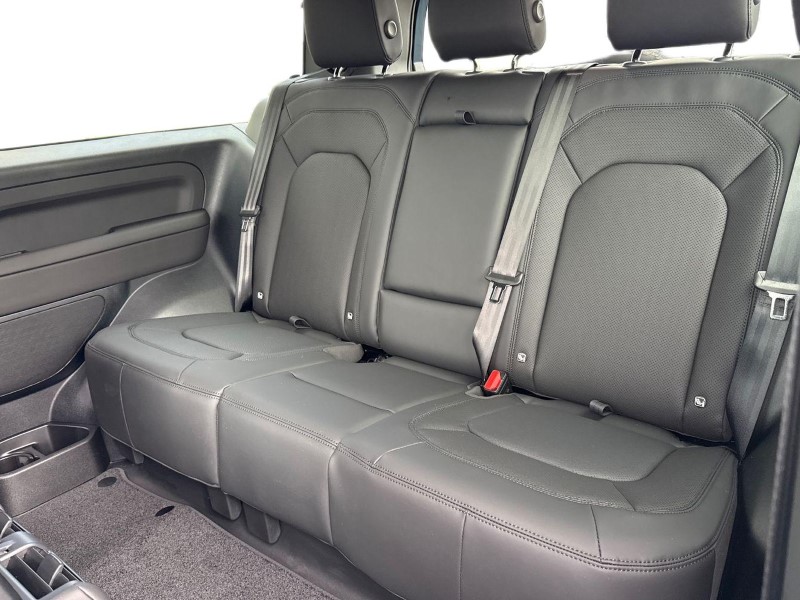  LAND ROVER DEFENDER 3.0 D250 X-Dynamic SE 90 3dr Auto 5312327