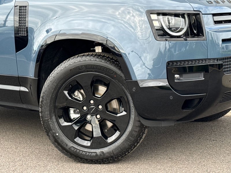  LAND ROVER DEFENDER 3.0 D250 X-Dynamic SE 90 3dr Auto 5312356