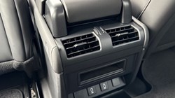 LAND ROVER DEFENDER 3.0 D250 X-Dynamic SE 90 3dr Auto 5312341