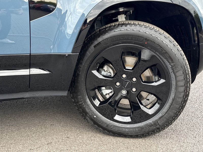  LAND ROVER DEFENDER 3.0 D250 X-Dynamic SE 90 3dr Auto 5312363