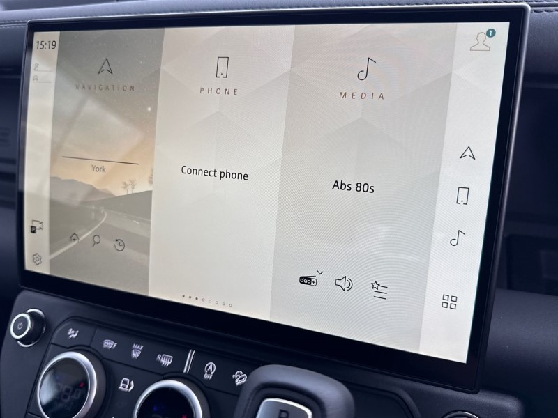  LAND ROVER DEFENDER 3.0 D250 X-Dynamic SE 90 3dr Auto 5312351