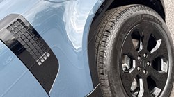 LAND ROVER DEFENDER 3.0 D250 X-Dynamic SE 90 3dr Auto 5312343