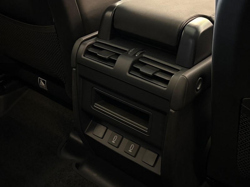  LAND ROVER DEFENDER 3.0 D350 X-Dynamic HSE 110 5dr Auto 5465622