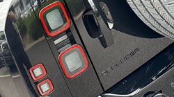 LAND ROVER DEFENDER 3.0 D350 X-Dynamic HSE 110 5dr Auto 5313167