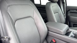 LAND ROVER DEFENDER 3.0 D350 X-Dynamic HSE 110 5dr Auto 5313174