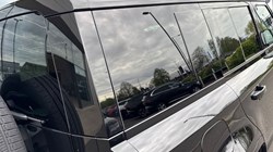 LAND ROVER DEFENDER 3.0 D350 X-Dynamic HSE 110 5dr Auto 5313190