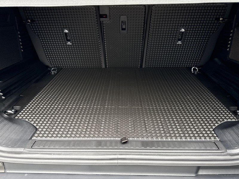  LAND ROVER DEFENDER 3.0 D350 X-Dynamic HSE 110 5dr Auto 5313158