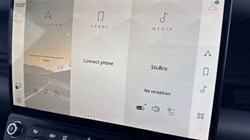 LAND ROVER DEFENDER 3.0 D350 X-Dynamic HSE 110 5dr Auto 5313177