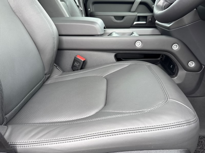  LAND ROVER DEFENDER 3.0 D350 X-Dynamic HSE 110 5dr Auto 5313173