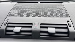 LAND ROVER DEFENDER 3.0 D350 X-Dynamic HSE 110 5dr Auto 5313179