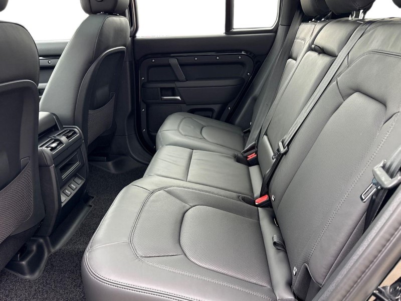  LAND ROVER DEFENDER 3.0 D350 X-Dynamic HSE 110 5dr Auto 5313152