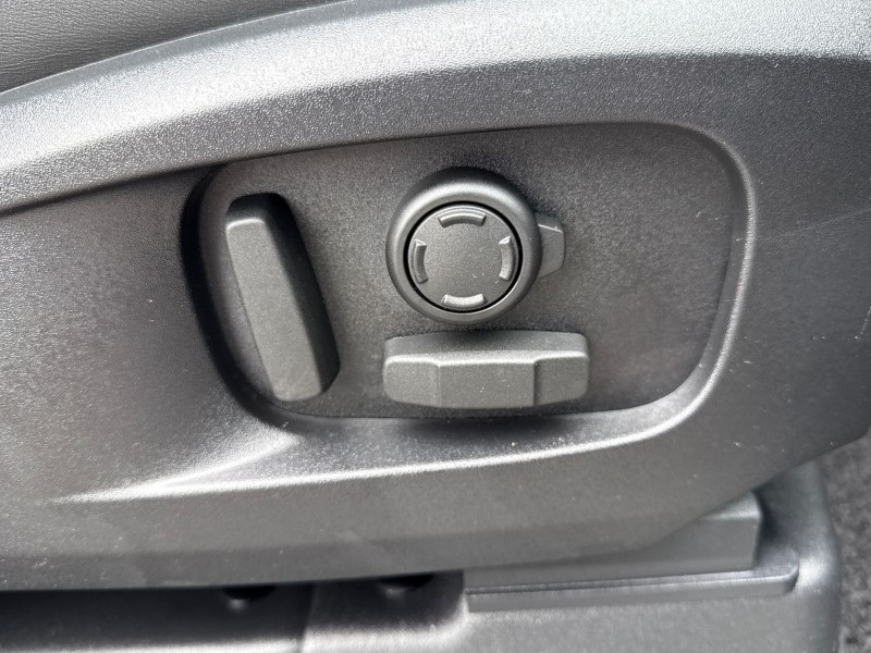  LAND ROVER DEFENDER 3.0 D350 X-Dynamic HSE 110 5dr Auto 5313172