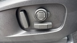 LAND ROVER DEFENDER 3.0 D350 X-Dynamic HSE 110 5dr Auto 5313172