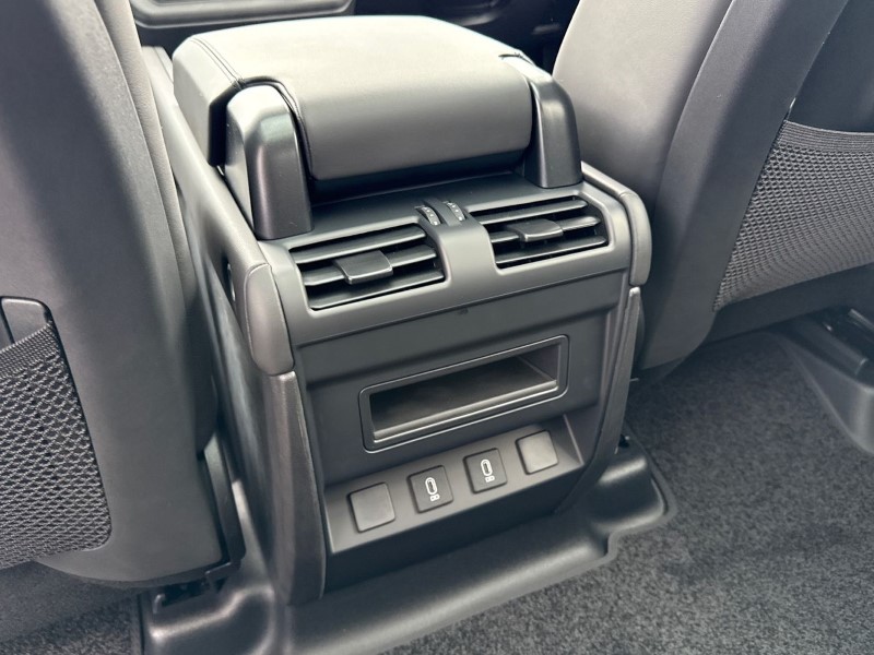  LAND ROVER DEFENDER 3.0 D350 X-Dynamic HSE 110 5dr Auto 5313166