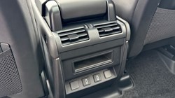 LAND ROVER DEFENDER 3.0 D350 X-Dynamic HSE 110 5dr Auto 5313166