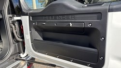 2022 (22) LAND ROVER DEFENDER 2.0 P300 S 90 3dr Auto 4629108