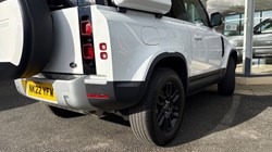 2022 (22) LAND ROVER DEFENDER 2.0 P300 S 90 3dr Auto 4629116