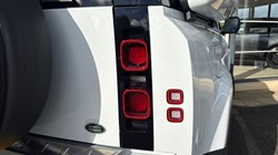 2022 (22) LAND ROVER DEFENDER 2.0 P300 S 90 3dr Auto 4629115