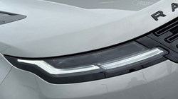 LAND ROVER RANGE ROVER EVOQUE 2.0 D200 Edition 5dr Auto 5304712