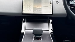 LAND ROVER RANGE ROVER EVOQUE 2.0 D200 Edition 5dr Auto 5304709