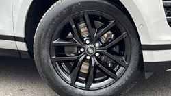 LAND ROVER RANGE ROVER EVOQUE 2.0 D200 Edition 5dr Auto 5304731