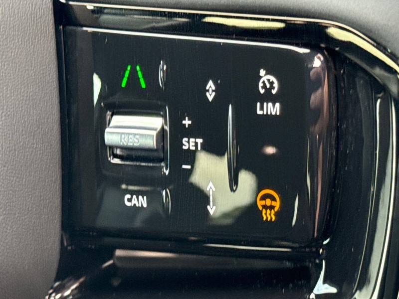  LAND ROVER RANGE ROVER EVOQUE 2.0 D200 Hoxton Edition 5dr Auto 5796498